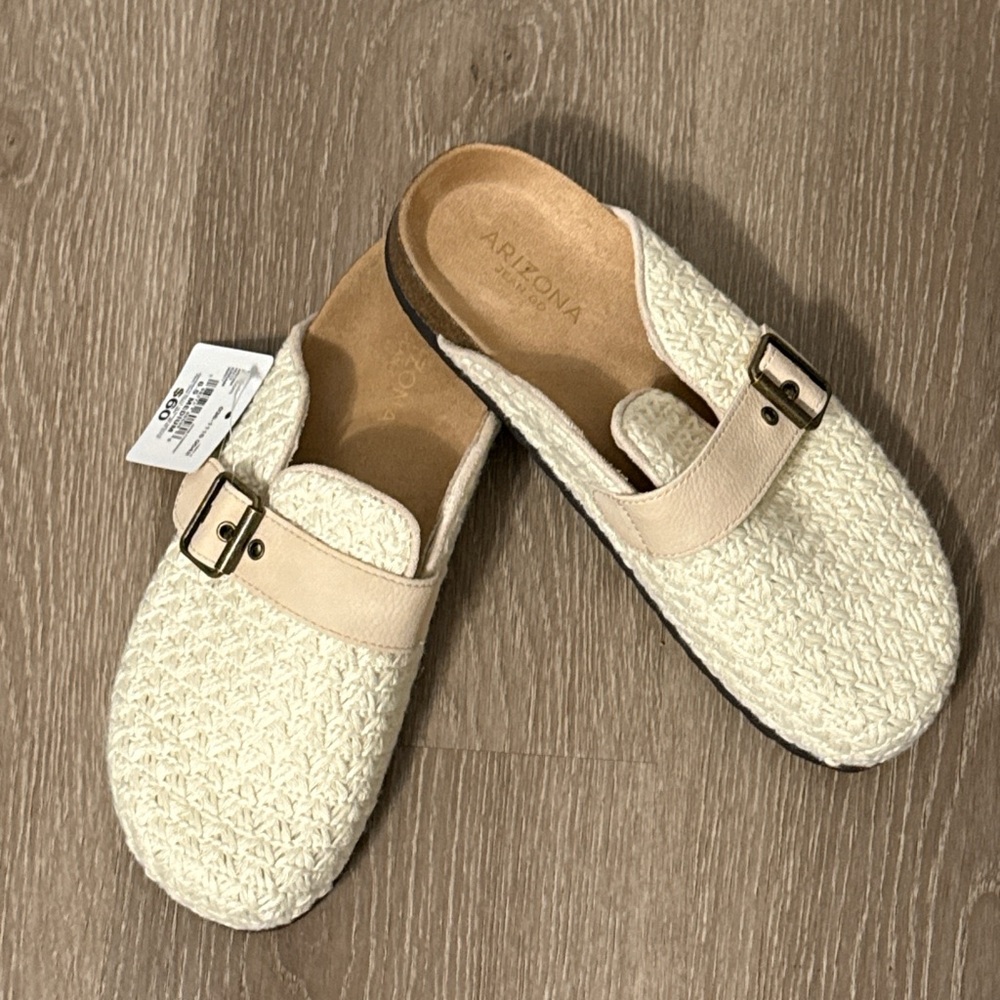Arizona Jean Company Women's Cream Textured Mules